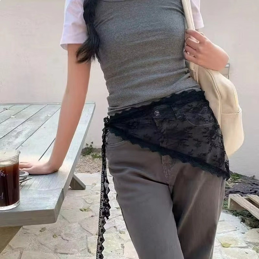 Embroidery Apron - 소프트 Y2K 삼각형 앞치마 자수 한국