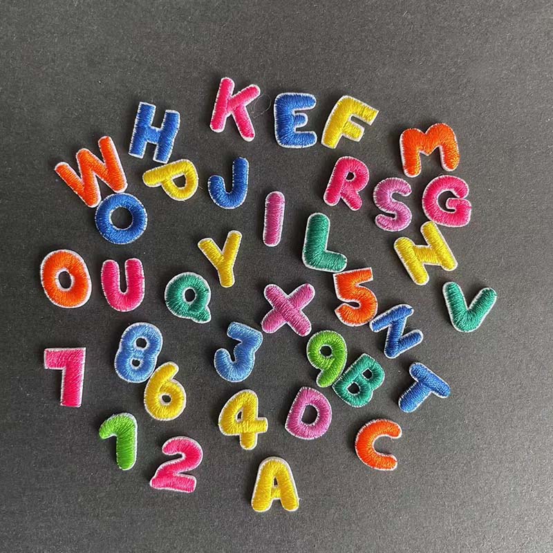 Embroidery Letter M - 원단 자수 아플리케 패치, 0-9 만화